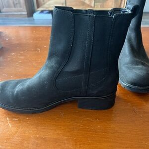Clark’s black boots real leather - good condition
